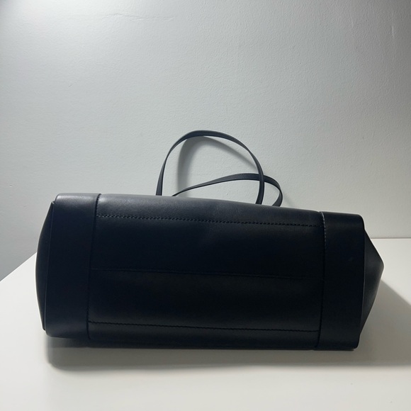 Alexander McQueen Leather Signature Shopper Tote Bag Purse 💕for Sasha - Picture 9 of 16